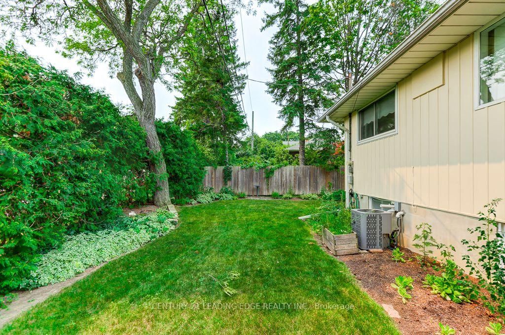 107 Drakefield Road • Markham, ON photo 34