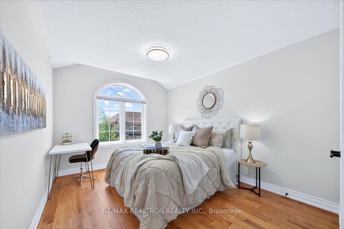 8 Townwood Drive • #86 • Richmond Hill, ON photo 43