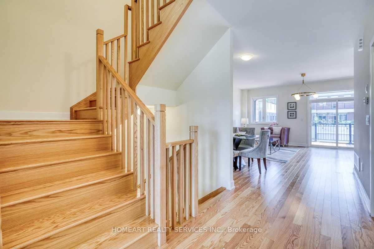 49 Mumbai Drive • Markham, ON photo 10