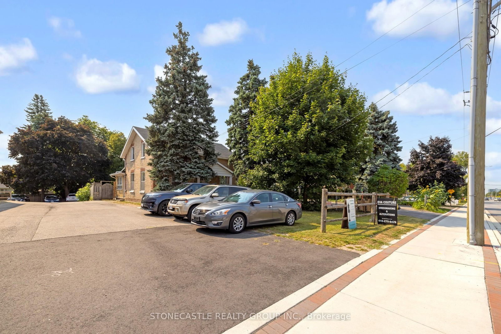 2321 W Major Mackenzie Drive • Vaughan, ON photo 16