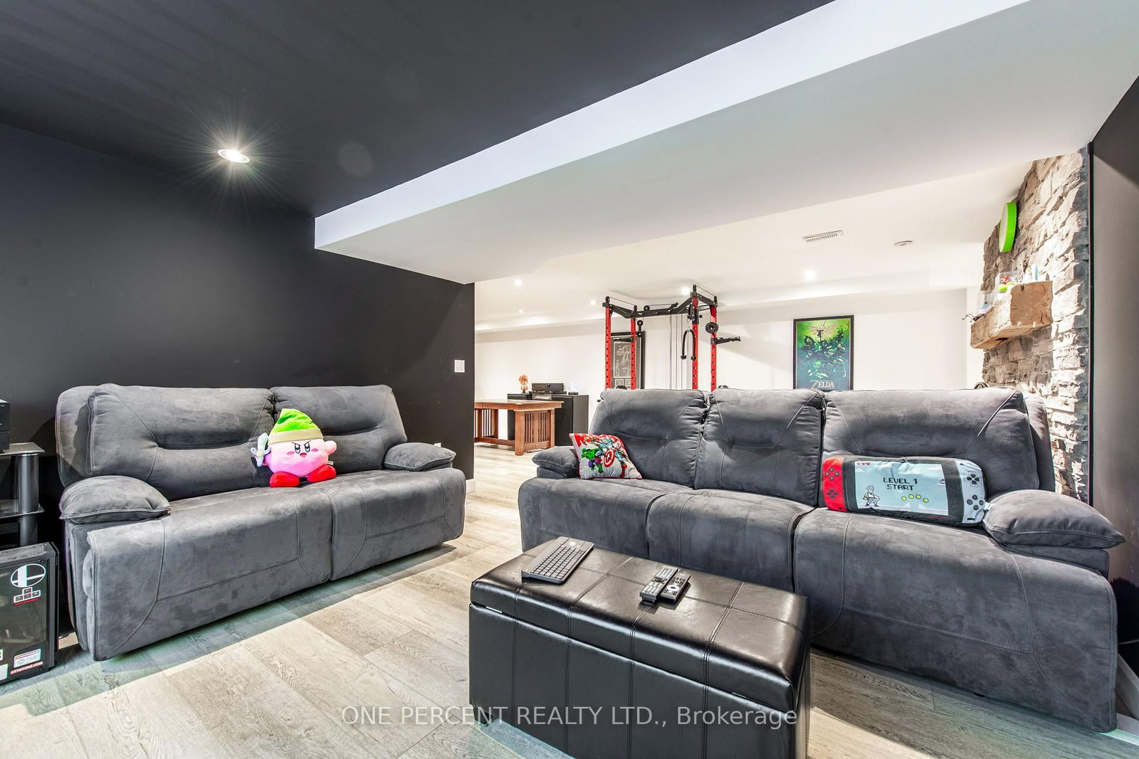 8 Cardwell Court • Adjala-Tosorontio, ON photo 26