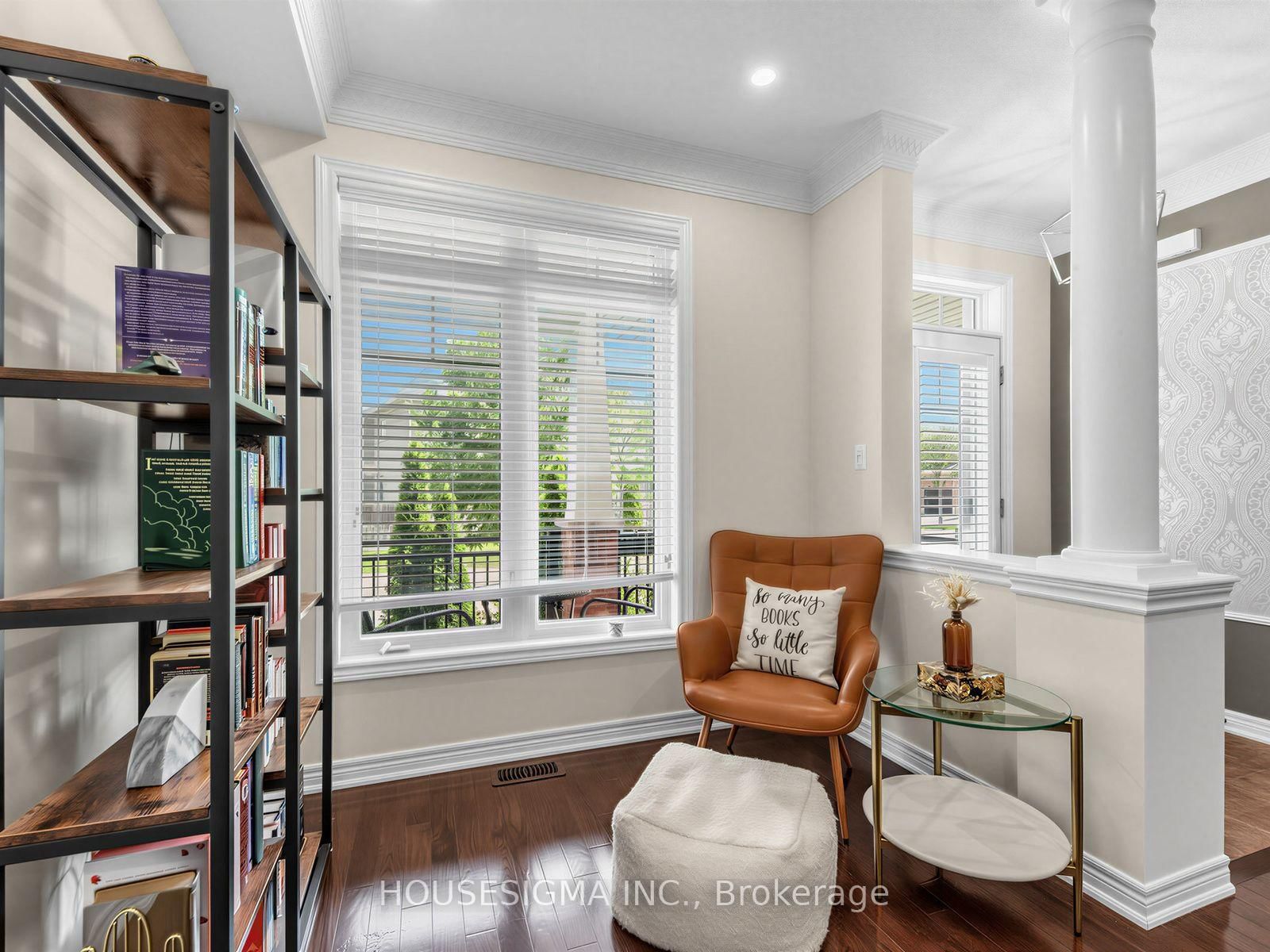 57 Chao Crescent • Richmond Hill, ON photo 4