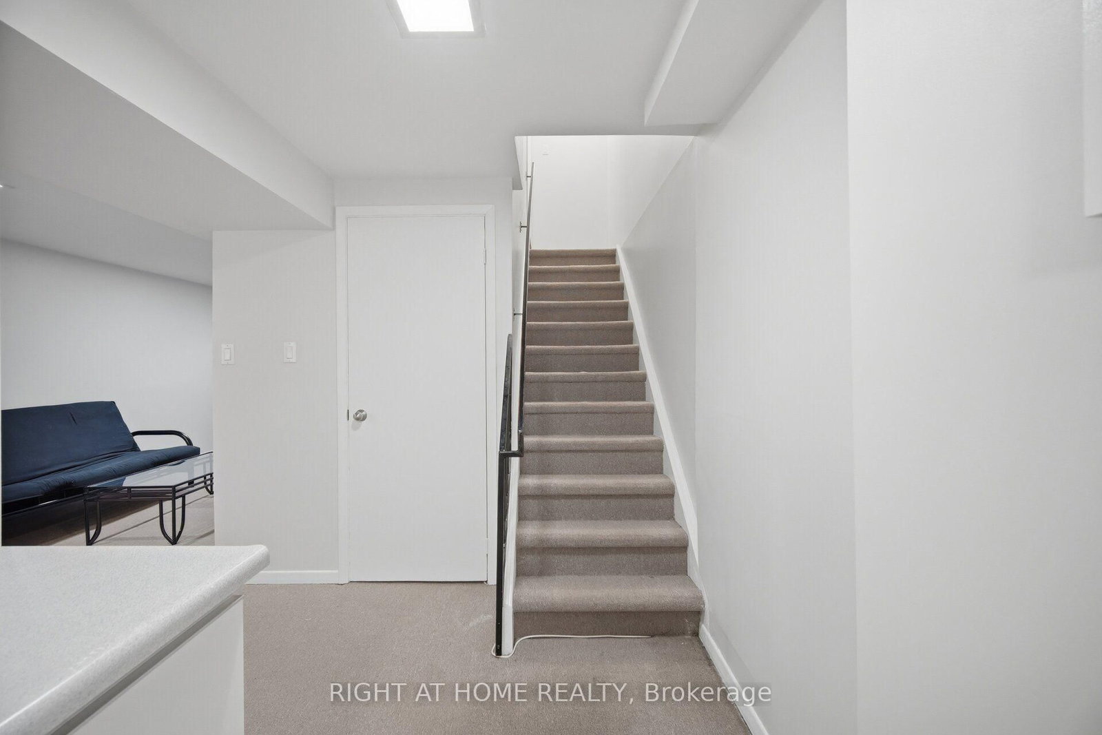121 Bob O'link Avenue • Vaughan, ON photo 24