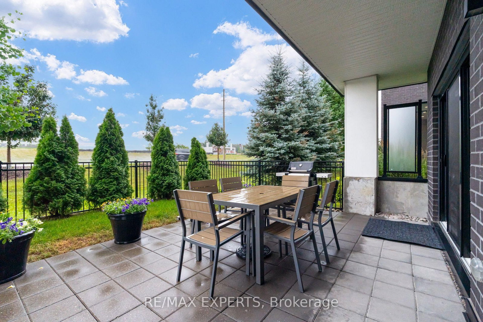 555 William Graham Drive • #121 • Aurora, ON photo 20