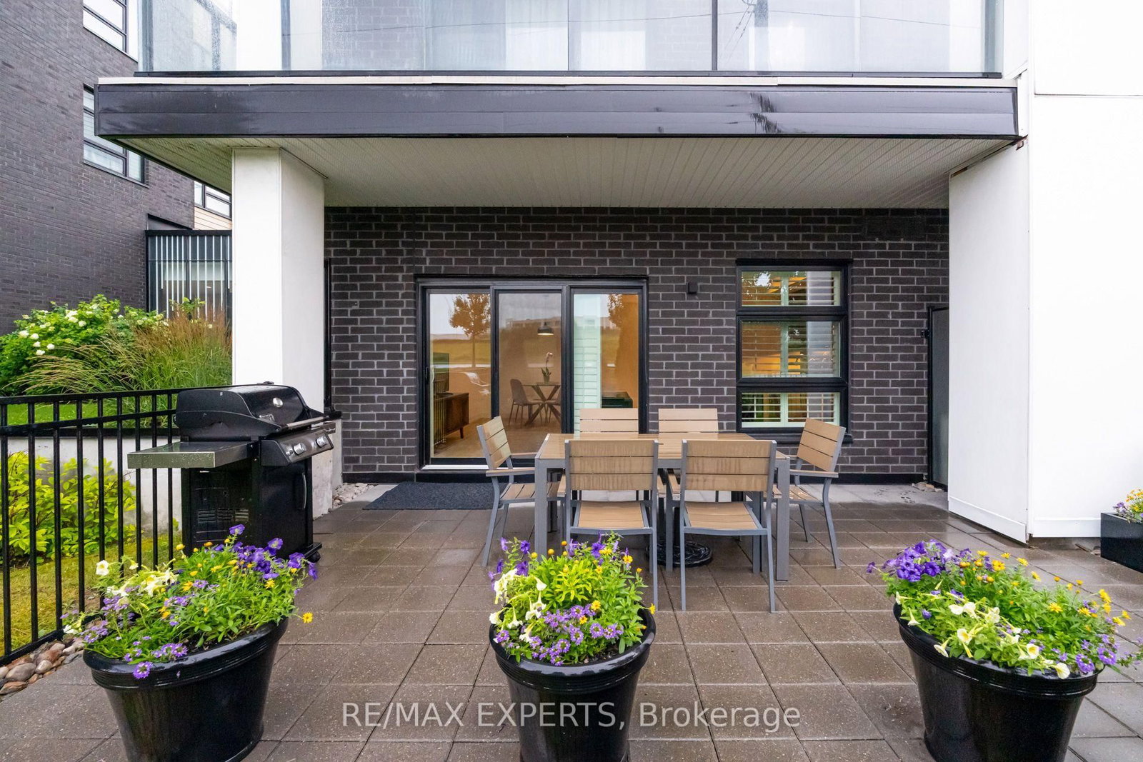 555 William Graham Drive • #121 • Aurora, ON photo 22
