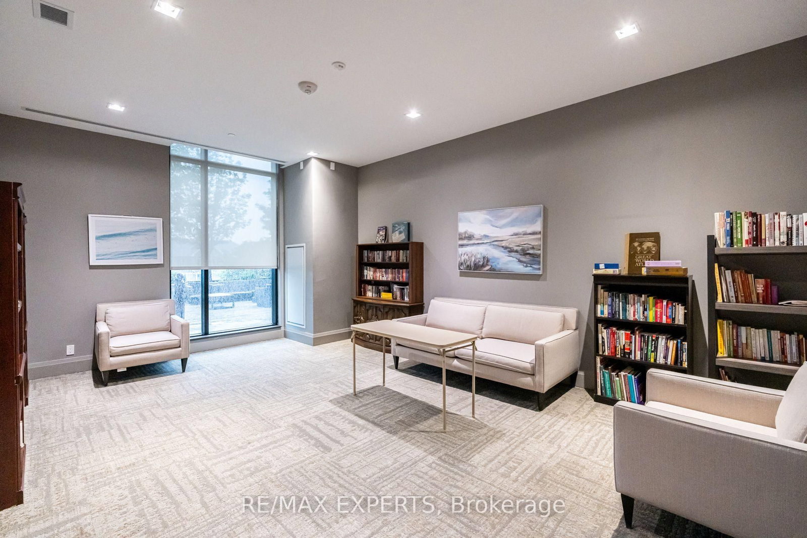 555 William Graham Drive • #121 • Aurora, ON photo 28