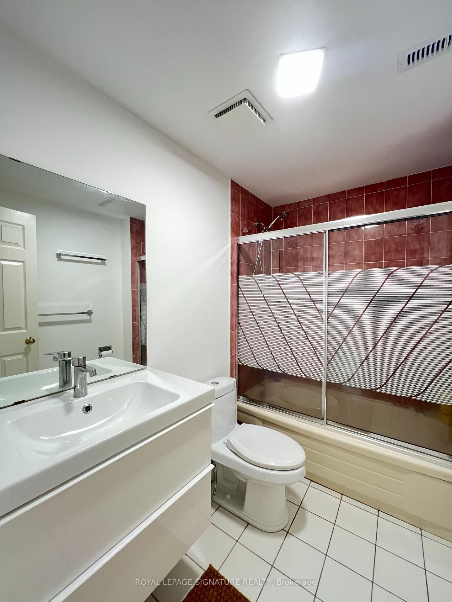 12 Tanglewood Trail, Unit Bsmt - Photo 17