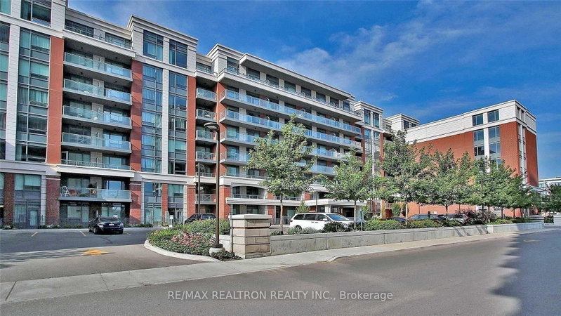 home for lease on 306-8228 Birchmount Road