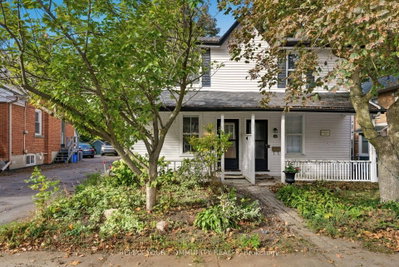 30 Elizabeth Street S — photo 2