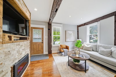 30 S Elizabeth Street • Richmond Hill, ON photo 6