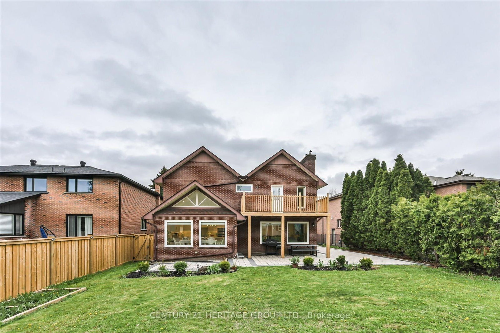 22 Tannery Court • Richmond Hill, ON photo 49