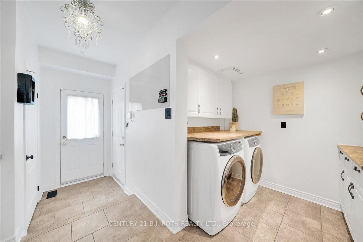 142 Wheeler Crescent • Whitchurch-Stouffville, ON photo 9