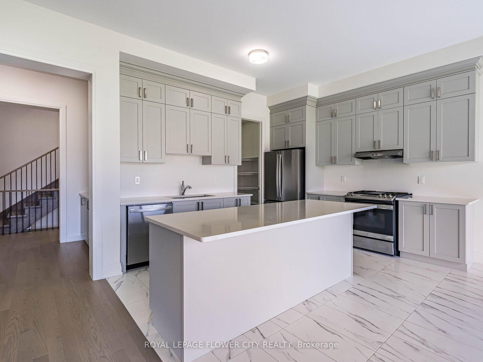 26 Hummingbird Grove • Adjala-Tosorontio, ON photo 14