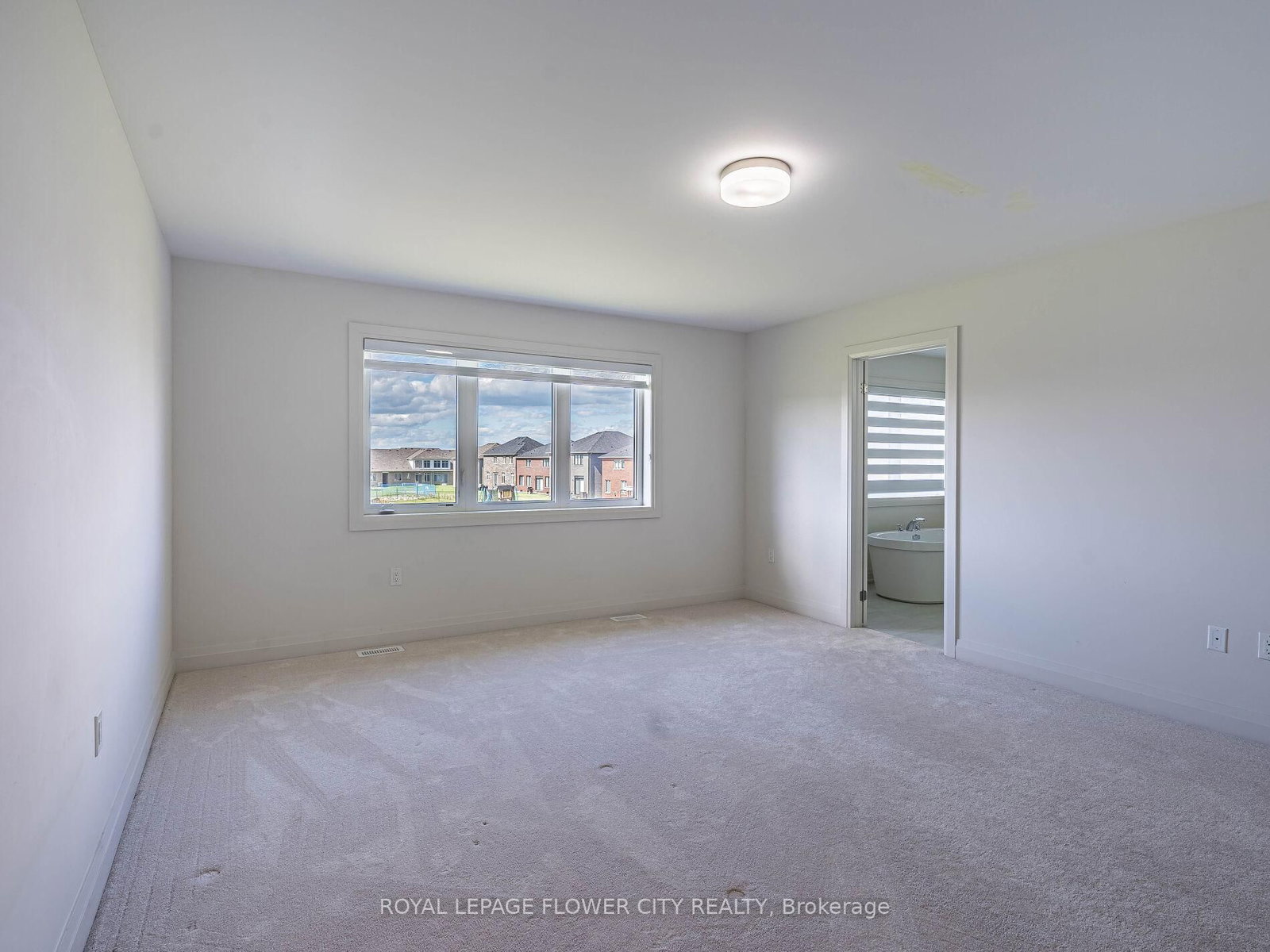 26 Hummingbird Grove • Adjala-Tosorontio, ON photo 28