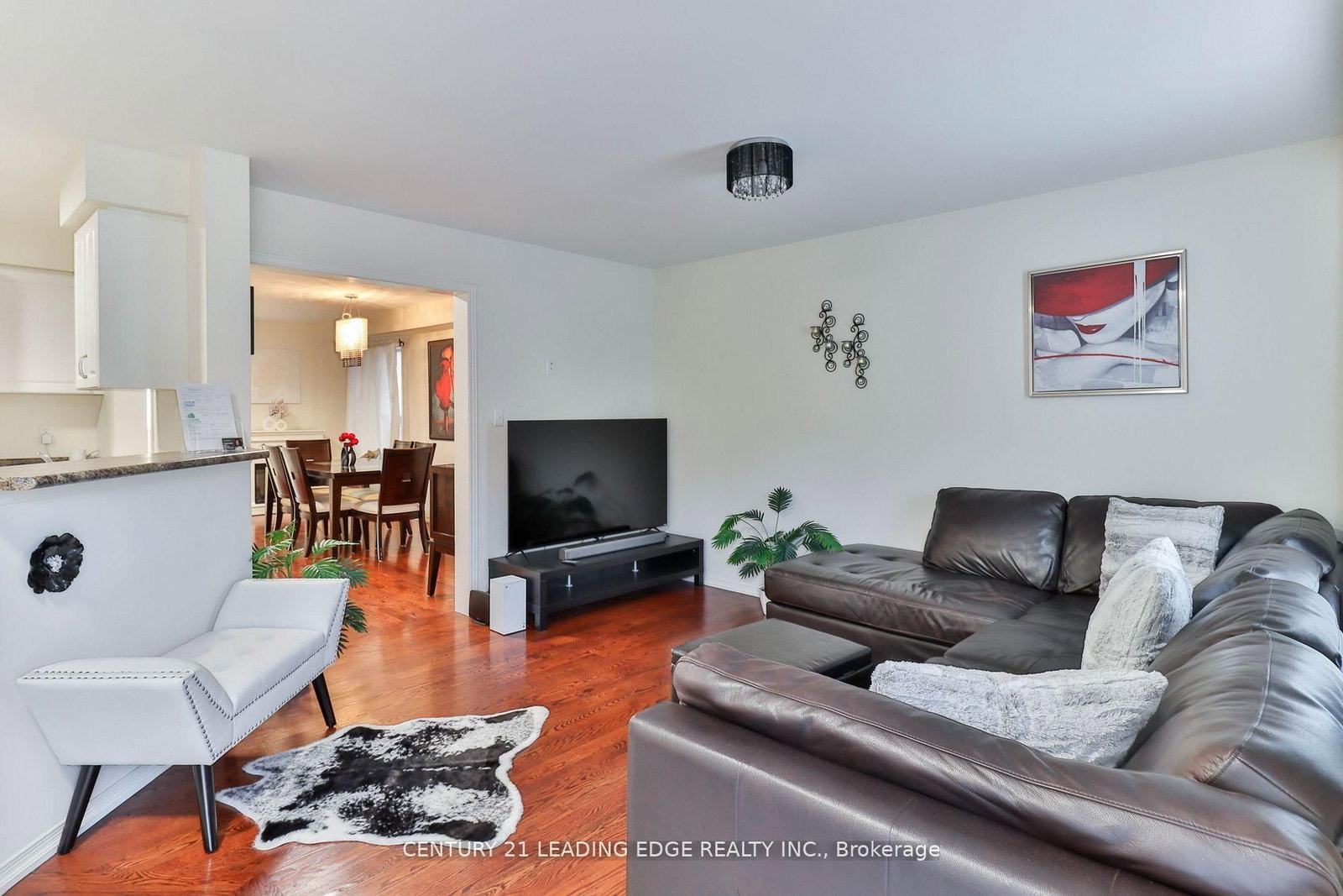 15 Robertdale Court • Whitchurch-Stouffville, ON photo 15