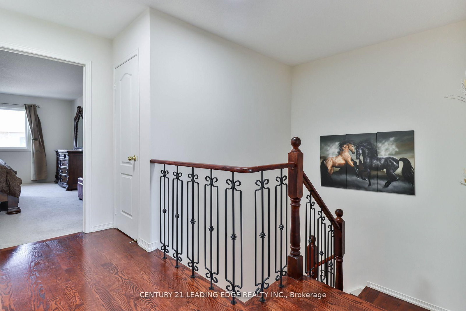 15 Robertdale Court • Whitchurch-Stouffville, ON photo 18