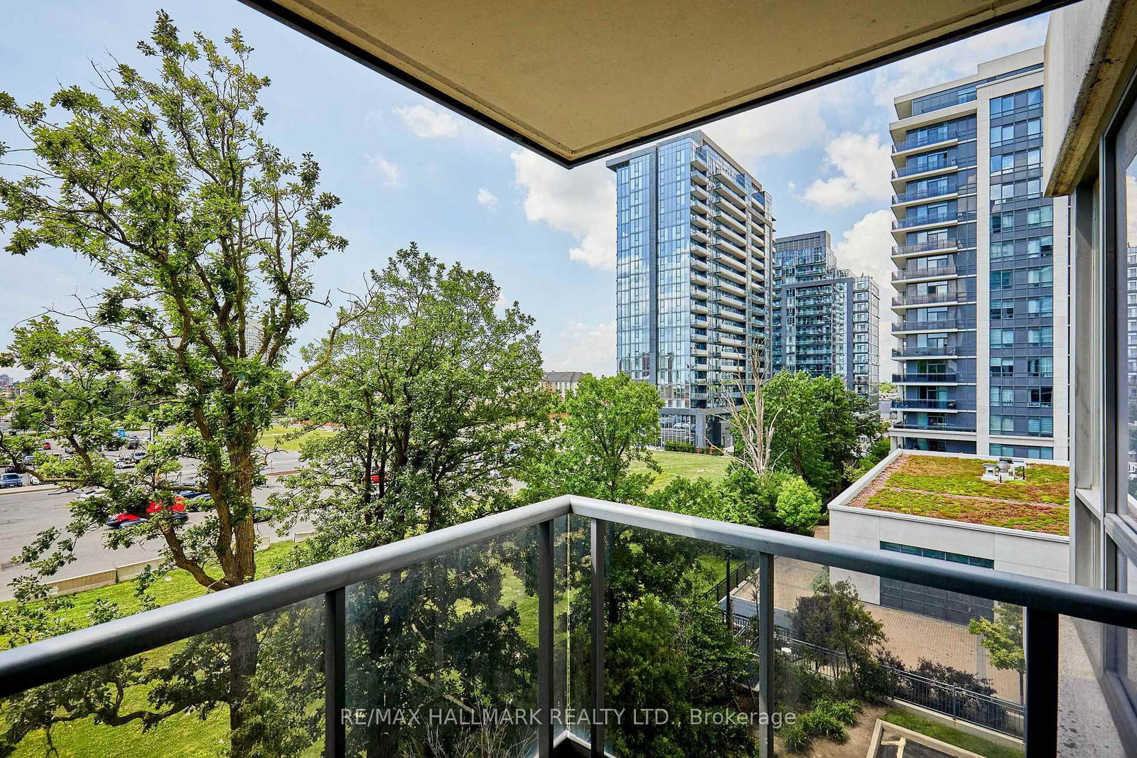 60 Disera Drive • #307 • Vaughan, ON photo 13
