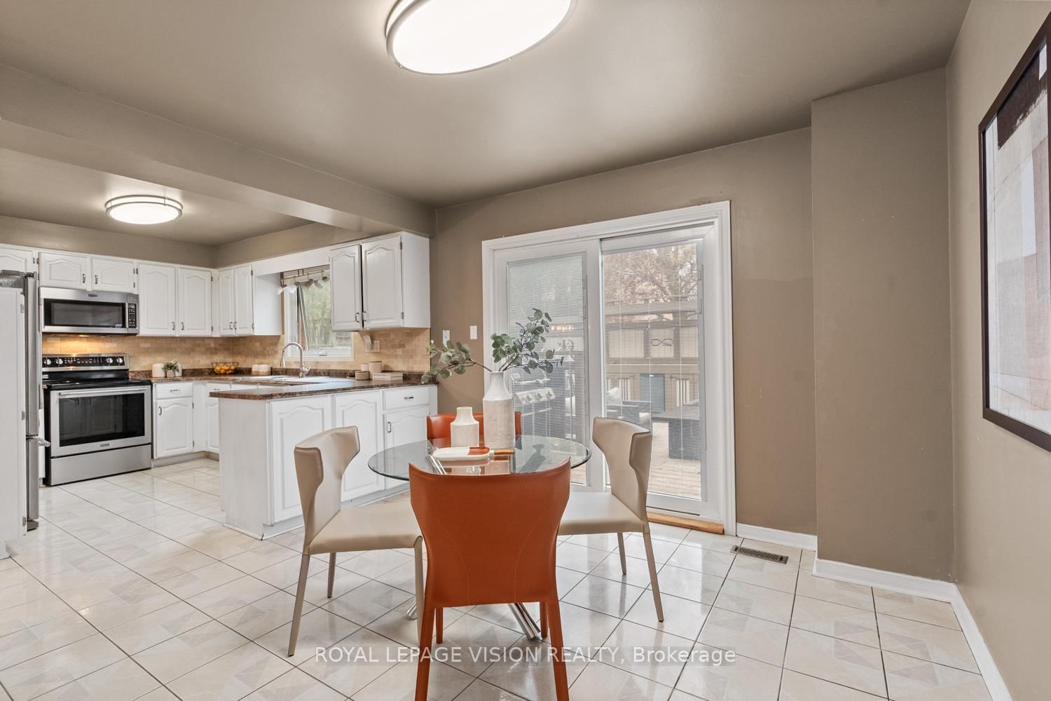 83 Bergin Road • Newmarket, ON photo 12