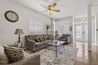 1858 Emerald Court • Innisfil, ON photo 6