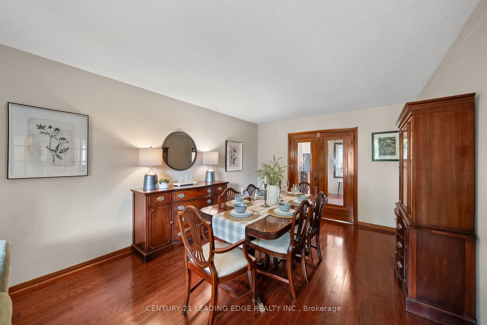 135 Aspen Crescent • Whitchurch-Stouffville, ON photo 13