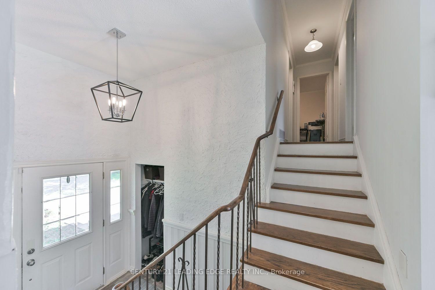 21 Jonathan Street • Uxbridge, ON photo 16