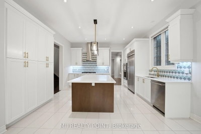 135 Abner Miles Drive • Vaughan, ON photo 8