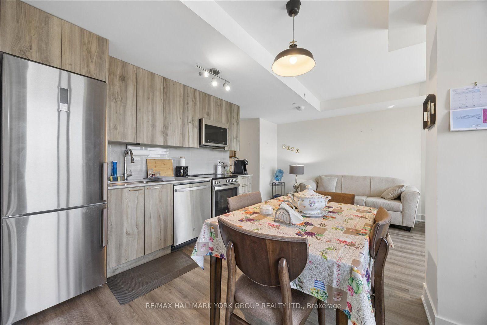 185 Deerfield Road • #420 • Newmarket, ON photo 13