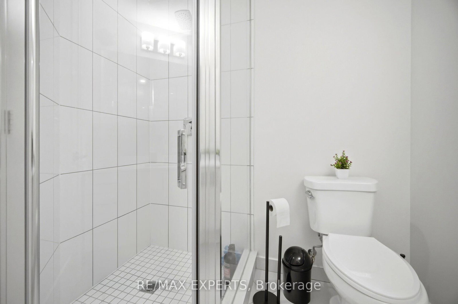 9000 Jane Street • #221 • Vaughan, ON photo 15