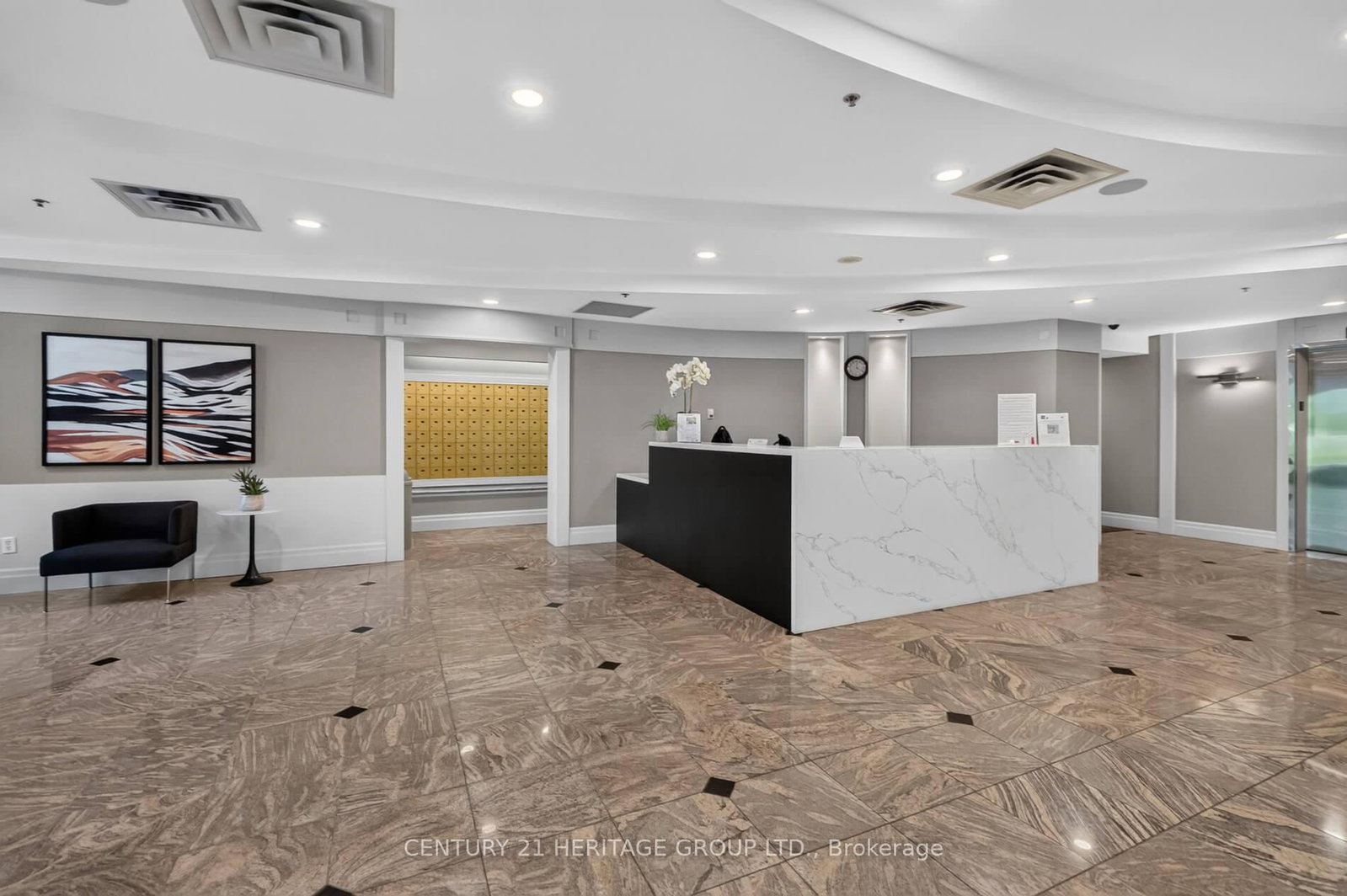 39 Oneida Crescent • #1017 • Richmond Hill, ON photo 14