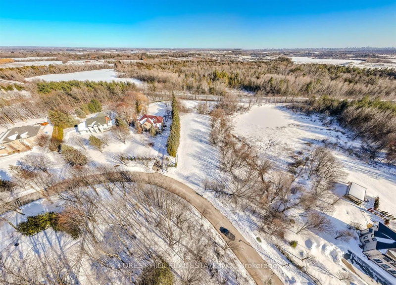 29 Country Heights Drive