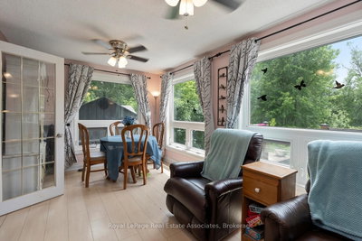 11 Tamarack Court • New Tecumseth, ON photo 8