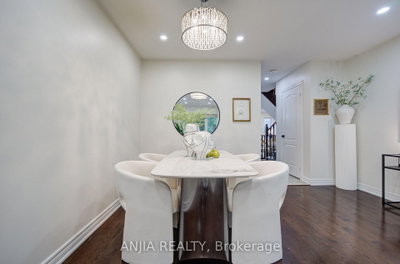 73 Hawksbury Road — more photos