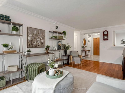 Unit 102 — 50 The Boardwalk Way — more photos