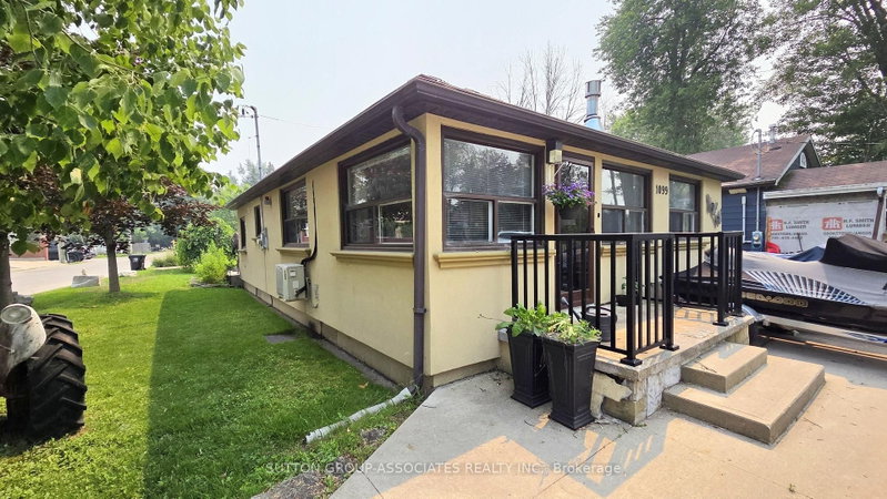1099 Poplar Drive, Innisfil