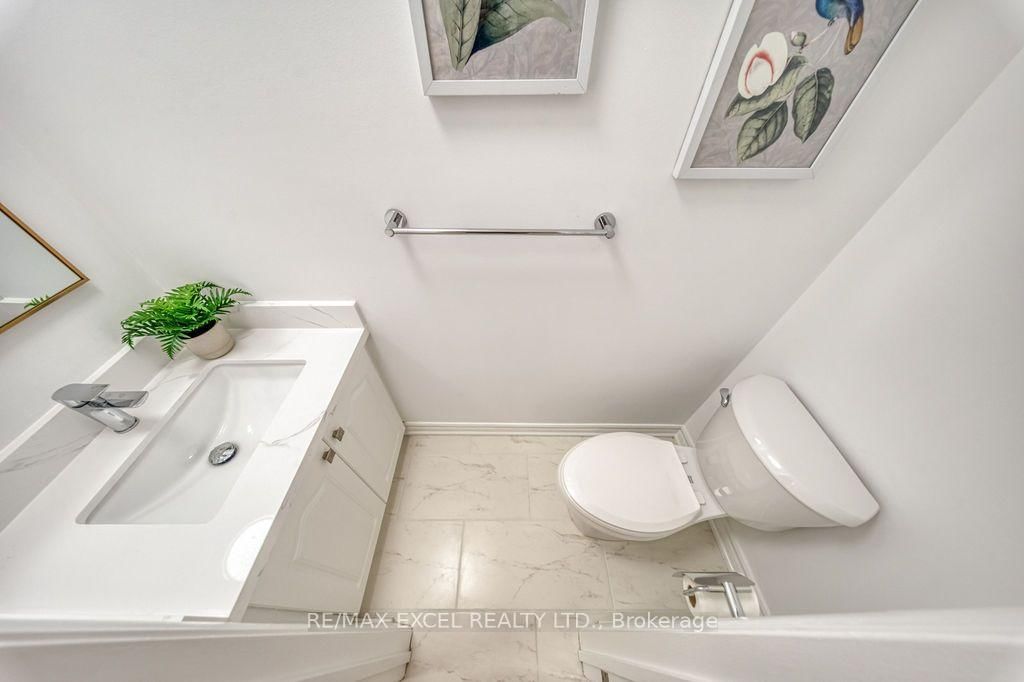 25 Barrington Crescent • Markham, ON photo 20