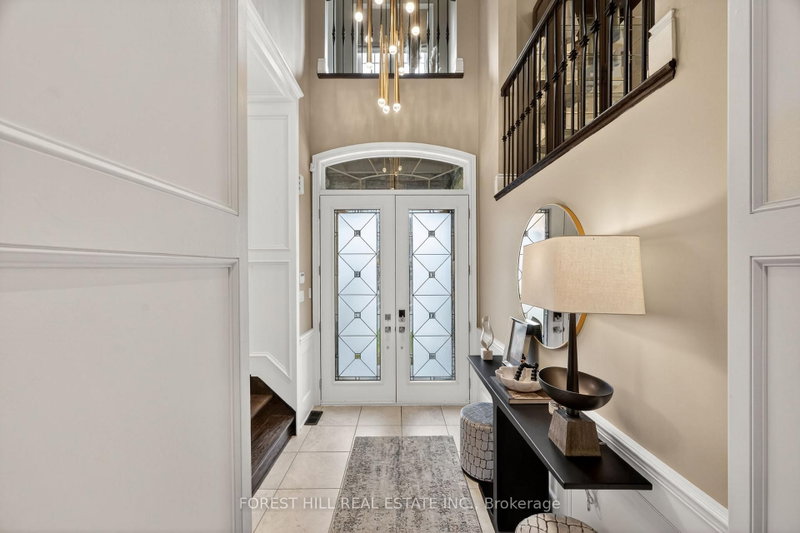 111 Vines Place