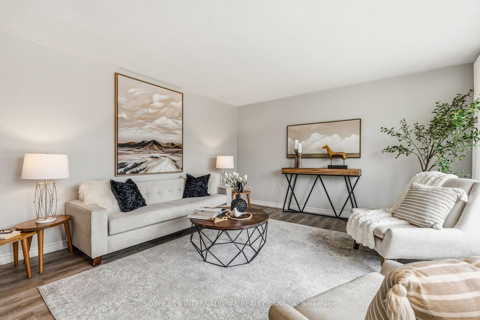 43 Northwood Road • Georgina, ON photo 6