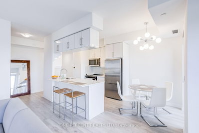 Unit 804 — 65 Oneida Crescent — photo 2