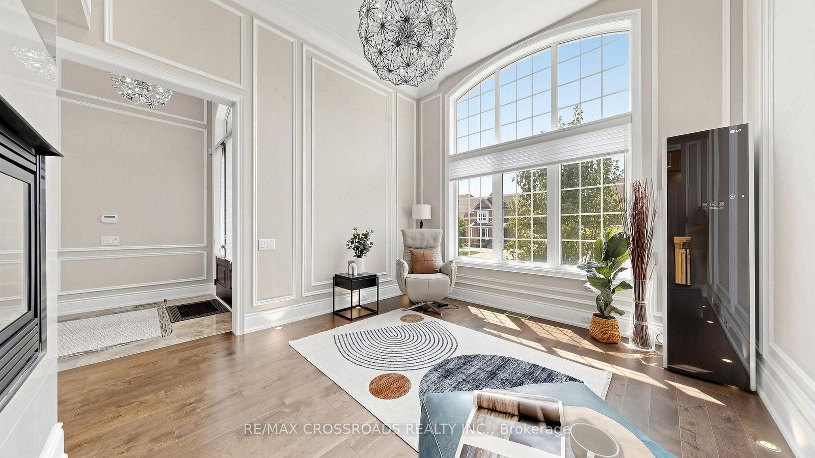 19 Finland Drive • Vaughan, ON photo 6