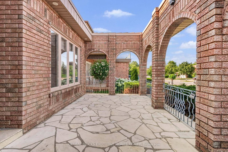 99 Benjamin Drive