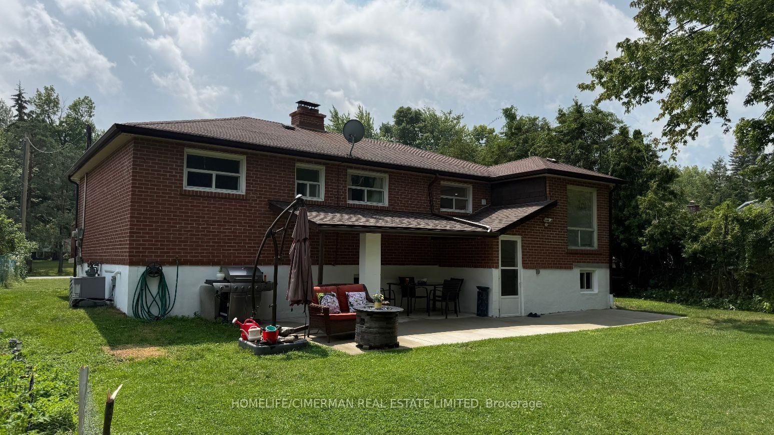 678 Trinity Street • Innisfil, ON photo 19