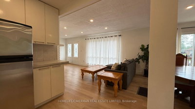 678 Trinity Street • Innisfil, ON photo 8