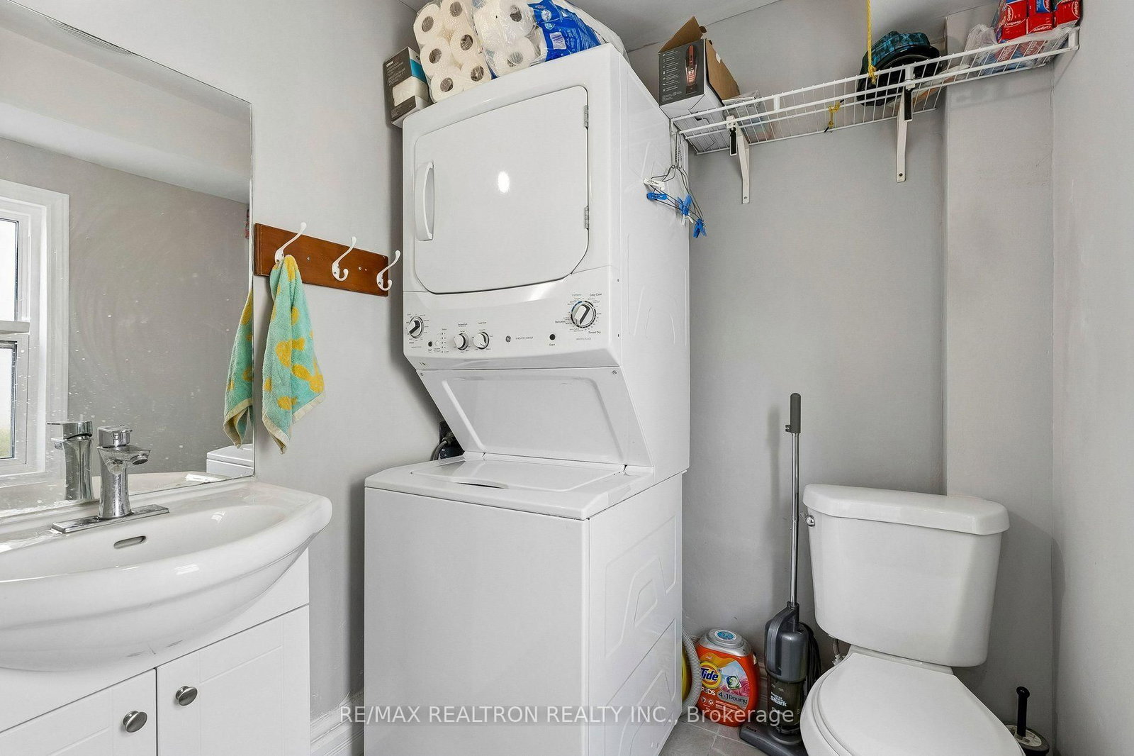 28 Machell Avenue • Aurora, ON photo 34