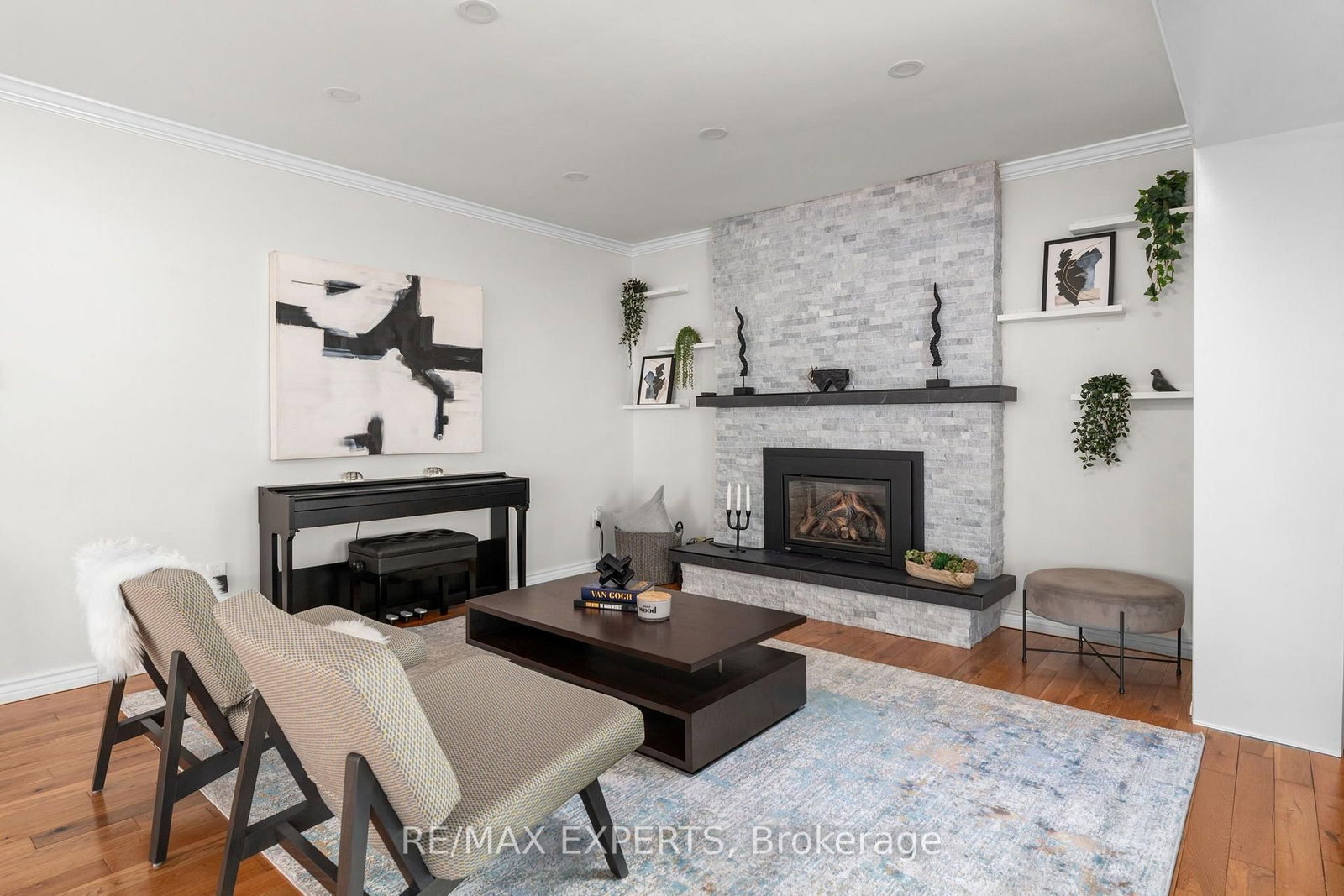 2003 Grand Vista Court • Innisfil, ON photo 10
