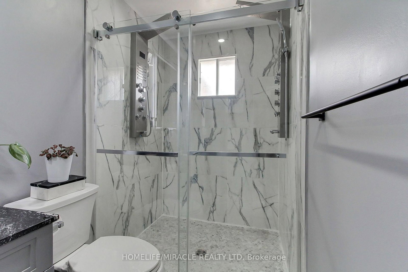 30 Northgate Drive • Bradford West Gwillimbury, ON photo 28