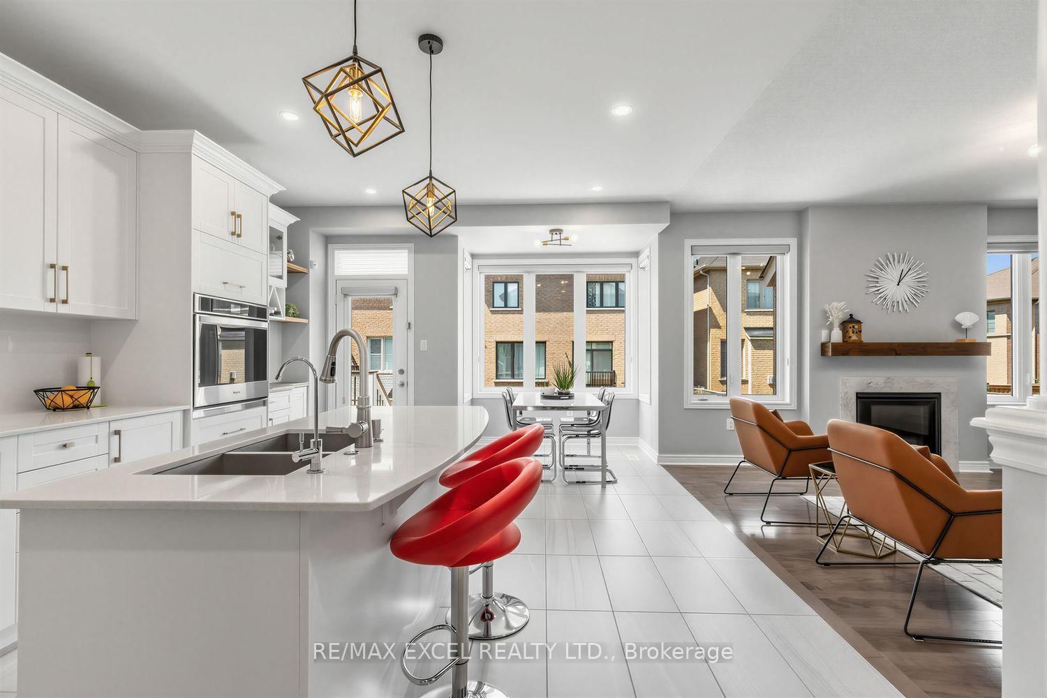 10 KEN BETZ Court • Whitchurch-Stouffville, ON photo 11