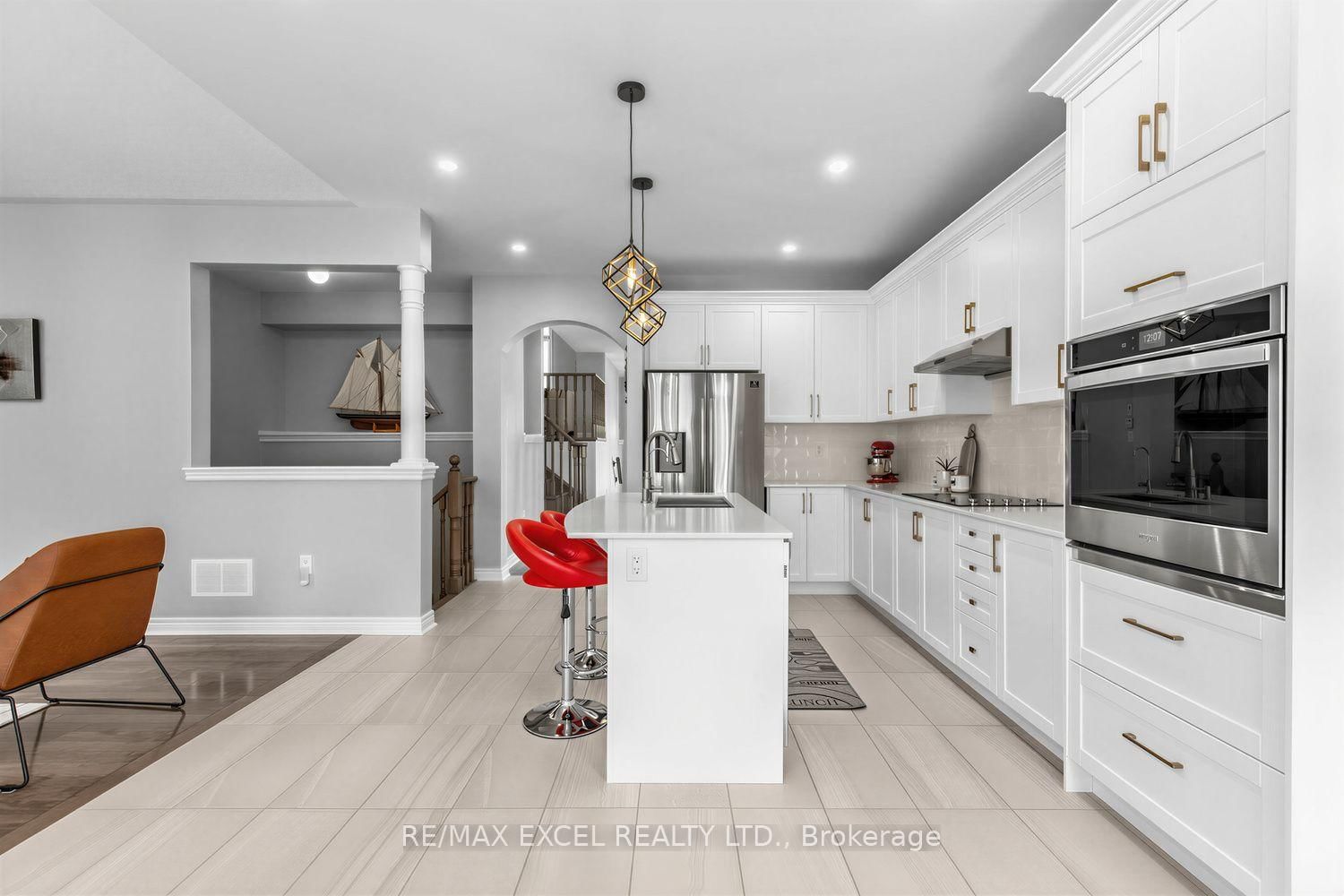 10 KEN BETZ Court • Whitchurch-Stouffville, ON photo 14