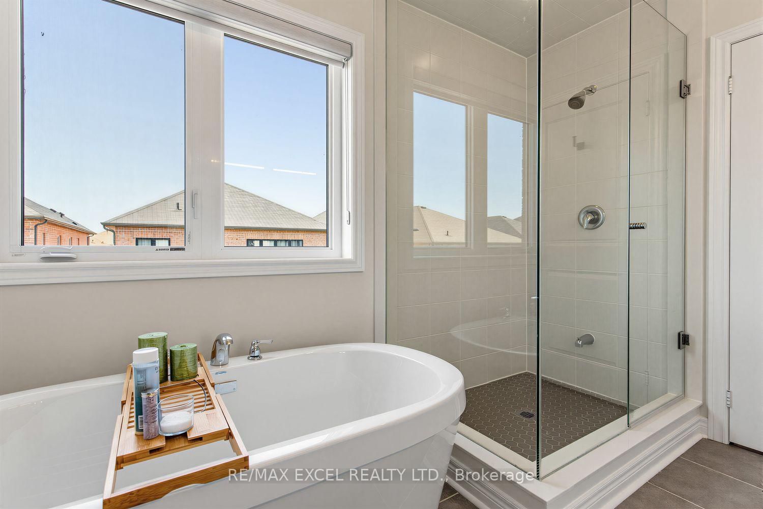 10 KEN BETZ Court • Whitchurch-Stouffville, ON photo 27