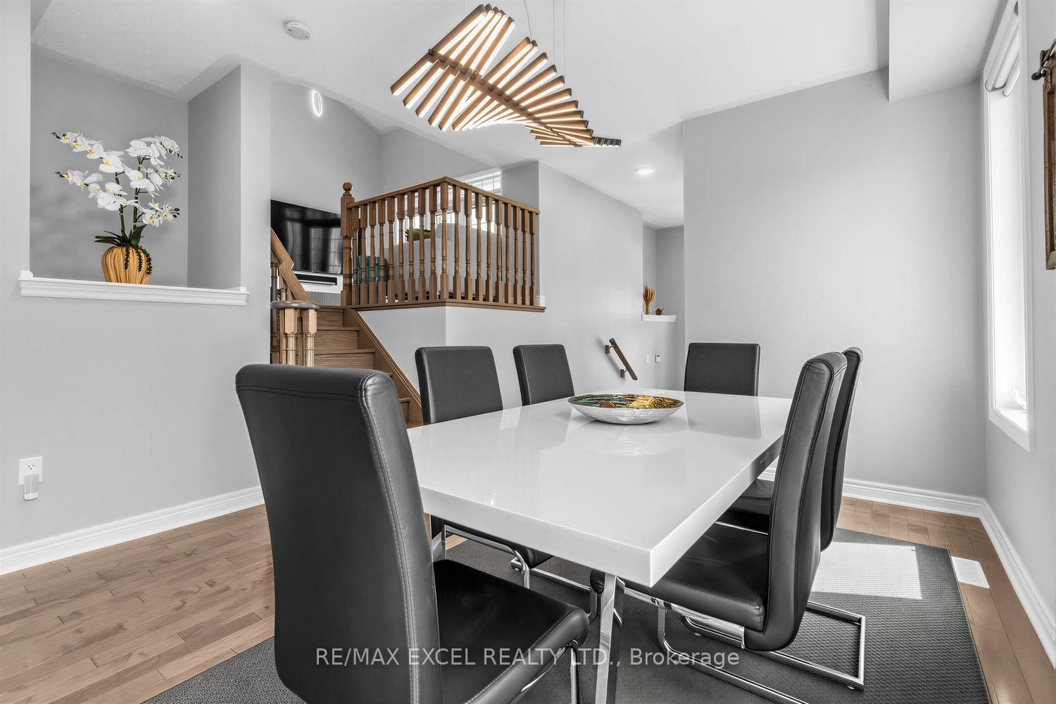 10 KEN BETZ Court • Whitchurch-Stouffville, ON photo 6