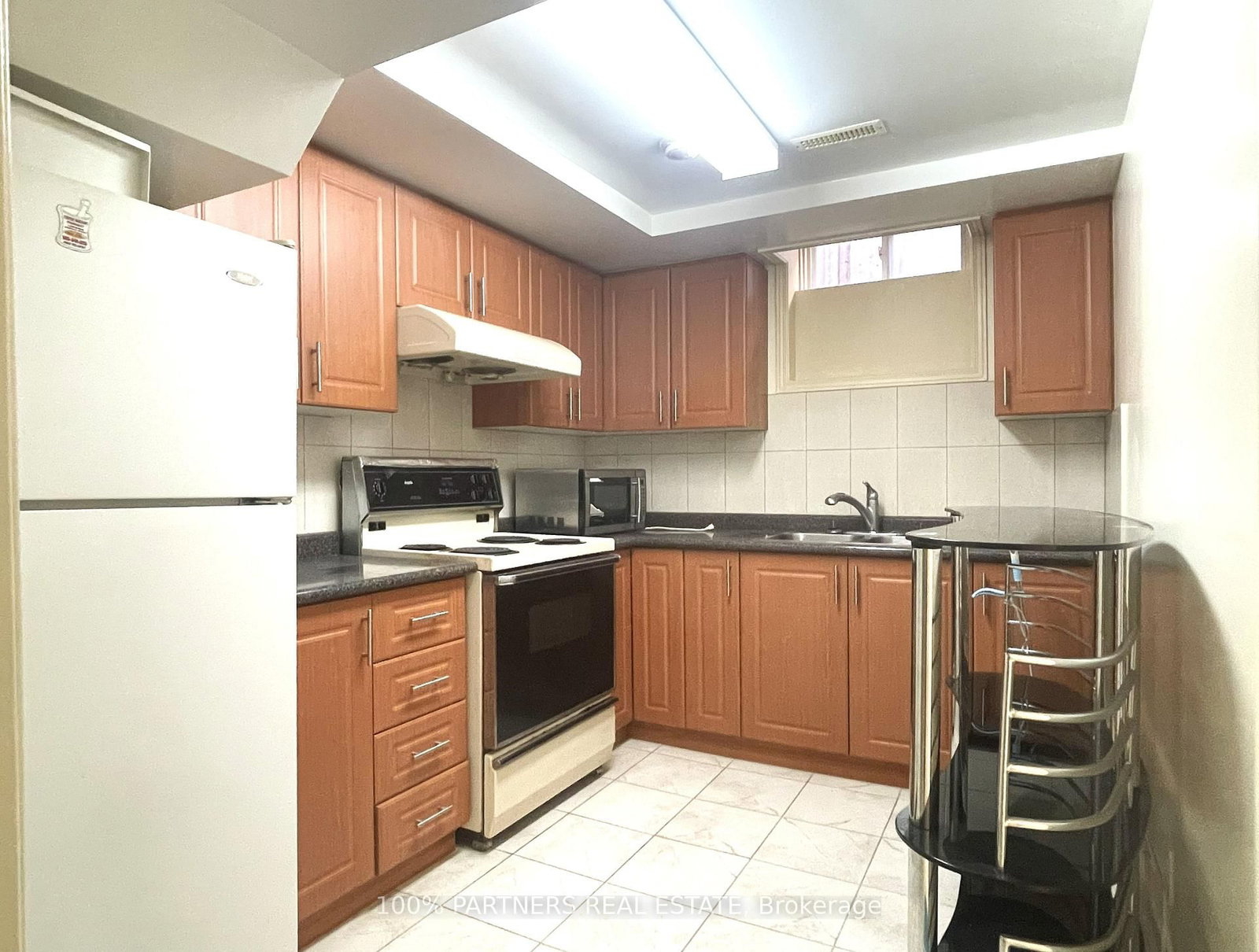 Basement 2 Rms 1 WR 1Kit - 23 Vickers Road, Markham 5
